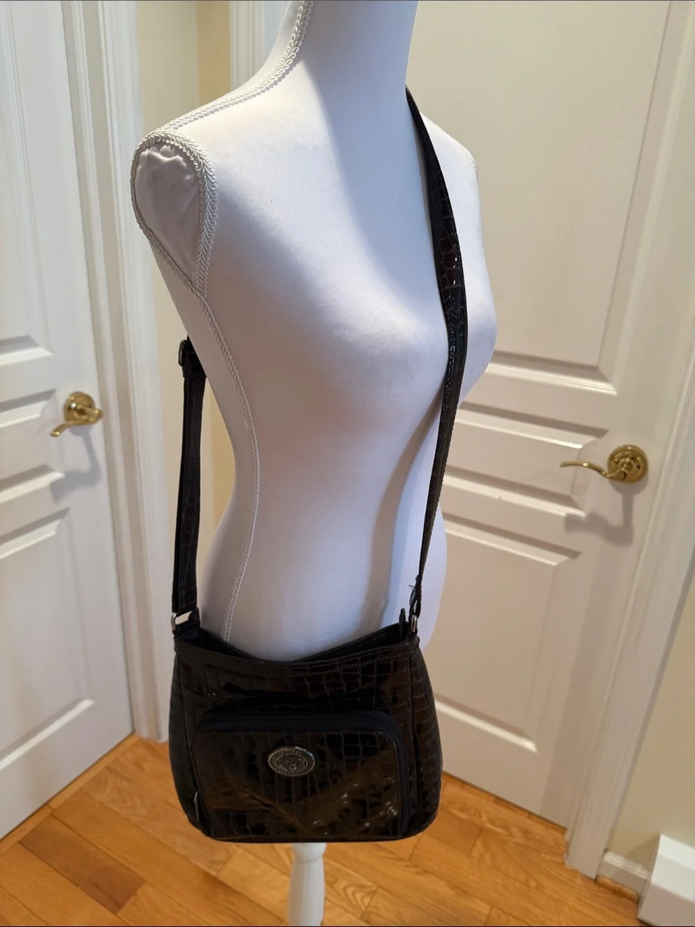Brighton Vintage chocolate brown glossy Croc-Embossed Leather Messenger Bag